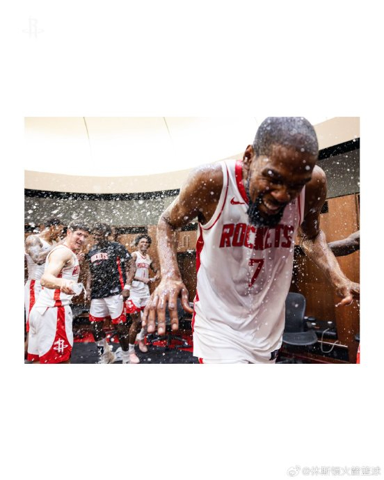 火箭球员泼水事件引爆更衣室矛盾 杜兰特回应超