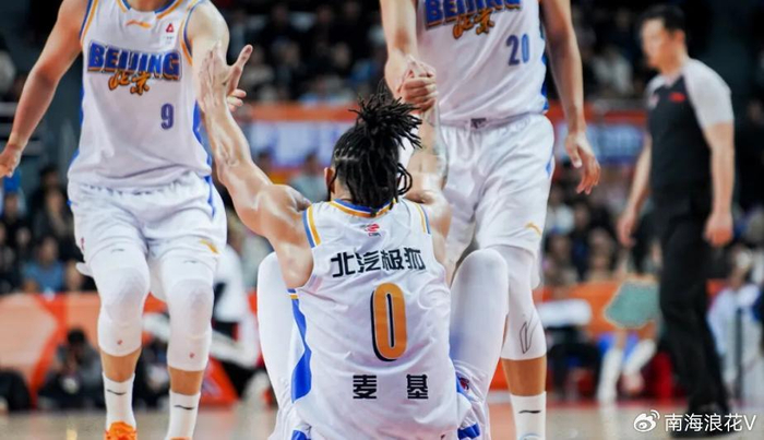 北京首钢客场迎战广州龙狮 冲刺前四关键战