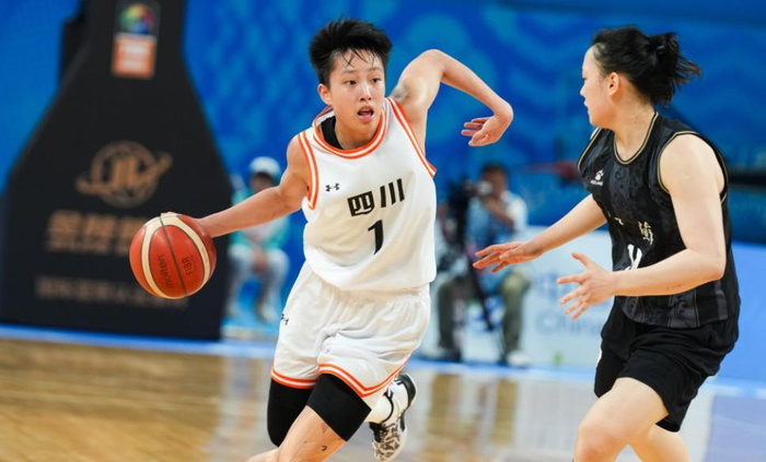 中国女篮三大王牌加盟WNBA开启留洋新篇章